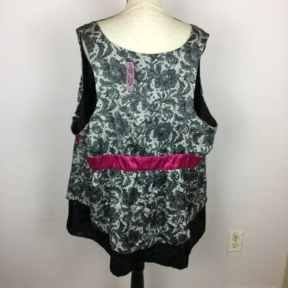 New! Torrid Tank Top Blouse 4X Womans Plus Black White Lace Print Sleeveless - Picture 2 of 14